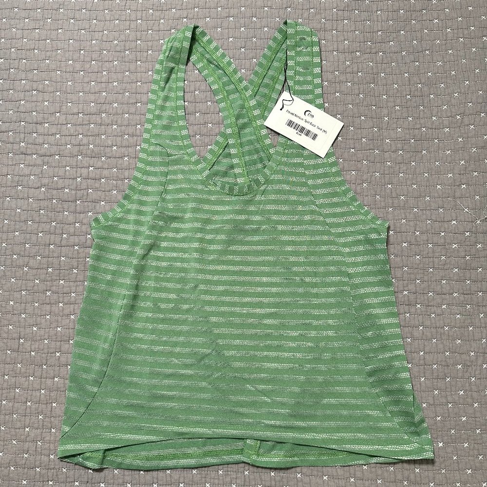 NWT ZYIA Forest Nimbus Split Back Tank